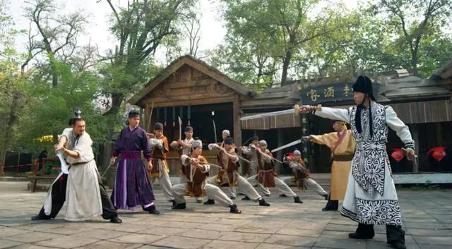 河南“中式迪士尼”火了，到底凭什么？