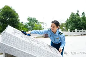 关注｜英雄牺牲66周年，官兵这样缅怀他图片