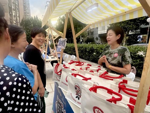 在元代水闸边，共谱一场古今交融的社区文化活动