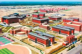 从大漠中崛起的和田新城（行天下）图片