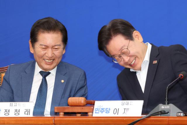 韩执政党新党首曾火烧美国大使官邸