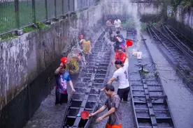 龙船“重出江湖”！开平这些地方“起龙”→图片