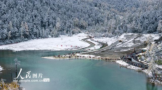 四川理县：毕棚沟秋景迷人