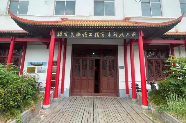 看国防重器、亲手做红船，亲子游必冲→