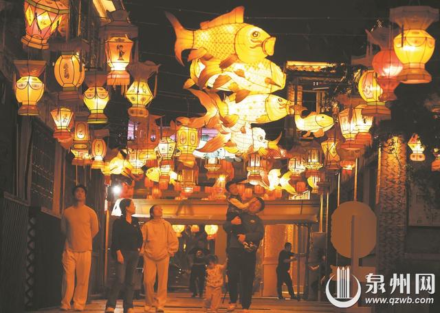 云销雨霁 灯影摇曳 泉州创新灯组争奇斗妍
