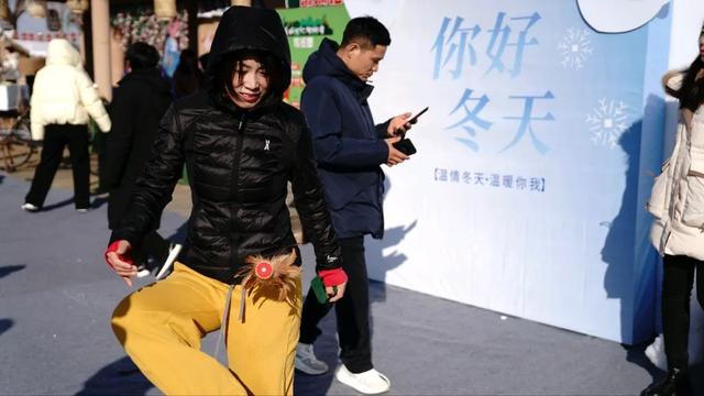 鄂尔多斯“雪村”今日“沸腾”!吃美玩疯乐翻,明天继续嗨!