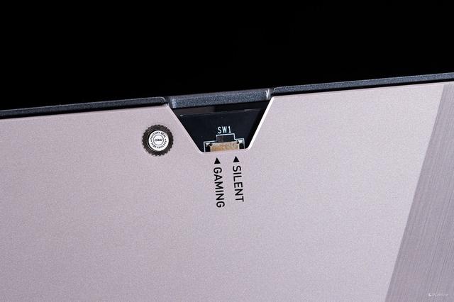 微星GeForce RTX 5080超龙SOC显卡评测：实力出众的“西装暴徒”