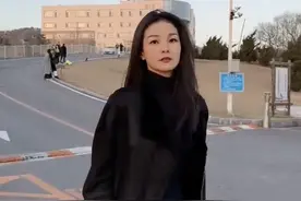 她已离世！曾手术割了半张脸 又是因为它图片