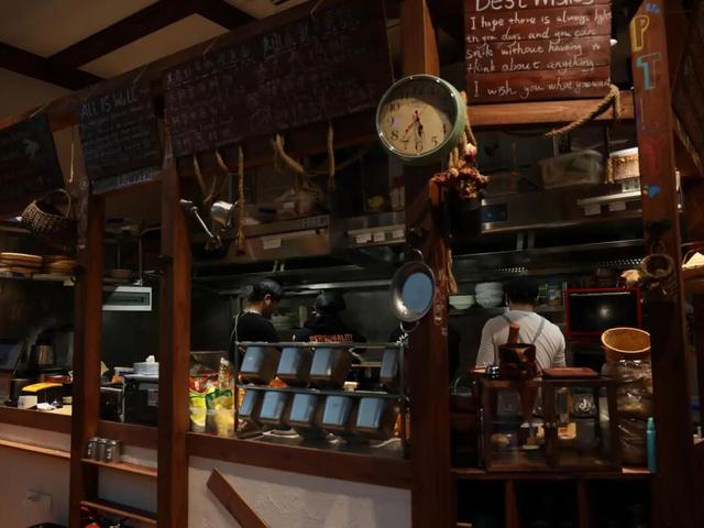 遇见丨开福秋日·逛三园：「东风路文创园」老长沙的回忆沙漏