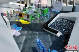 “美育好课”文献展启幕 响应和落实“美育浸润”政策图片