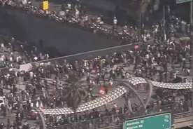 洛杉矶抗议升级！500名美海军陆战队员待命，准备部署至洛杉矶图片