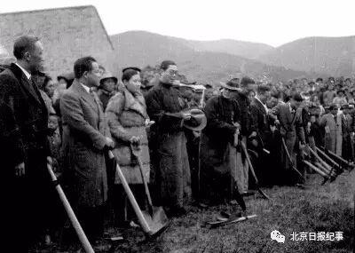 中国人自己设计的现代化大桥，为何通车89天即被炸毁？