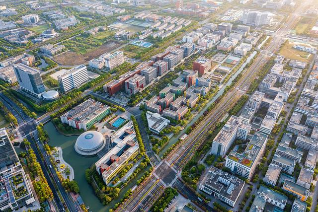 迈向园区零碳：一场没有范本的探索