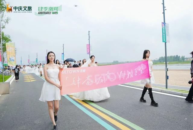 多场巡游齐亮相！惊艳八方游客！