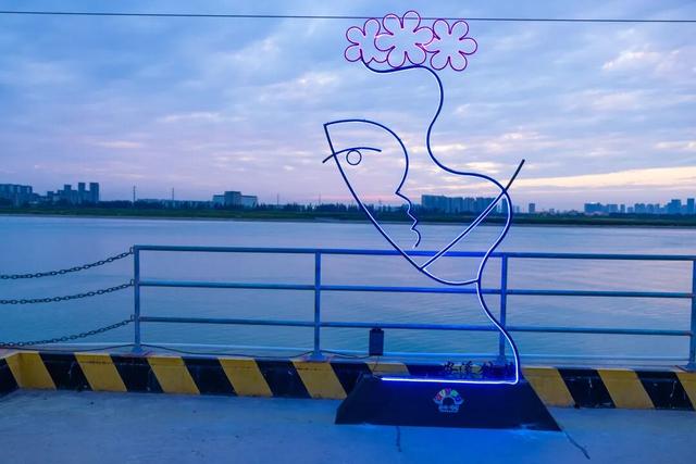 快来海边打卡！安溪藤铁在蟳埔闪闪发光！