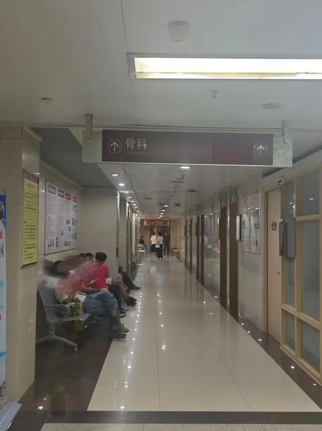 广州伤医事件医生脱离生命危险