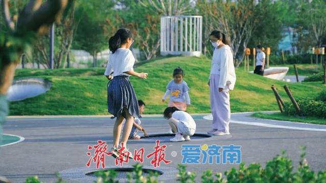 白泉湿地公园对外开放吸引众多市民关注