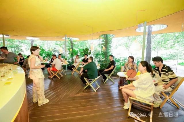 打工暂停！来日照这里，做一回「显眼包」！