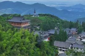 《径山藏》刊刻435周年，千年径山寺首展传奇经书图片