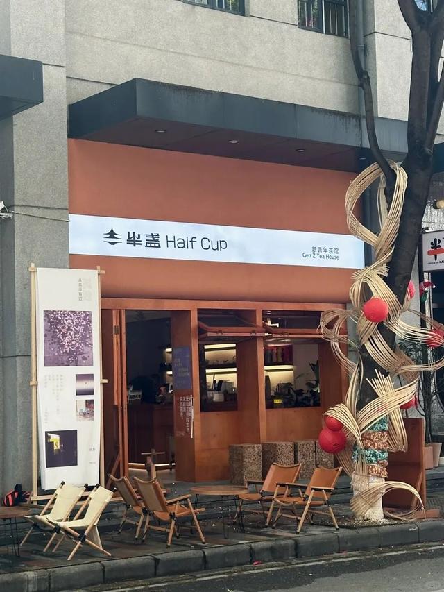 出片神“巷”？昆明这几条街，又趣又潮又时髦！