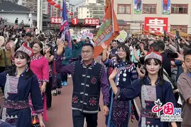 云南墨江双胞胎节联动贵州村超 赛事搭起文旅桥图片