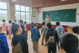 非遗保护计划 | 9月公益播报：“花儿”、唐卡、藏族龙鼓舞......10间“思源非遗教室”授课2…图片