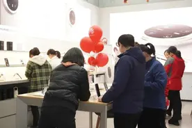 过年换新，国补真香！ 湖南春节消费“热辣滚烫”图片