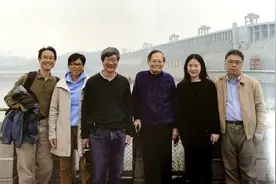 家国情 团圆年｜杨振宁、钱三强、于敏家书中的科技报国故事图片