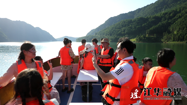 江华涔天河水库：“高峡平湖”引客来