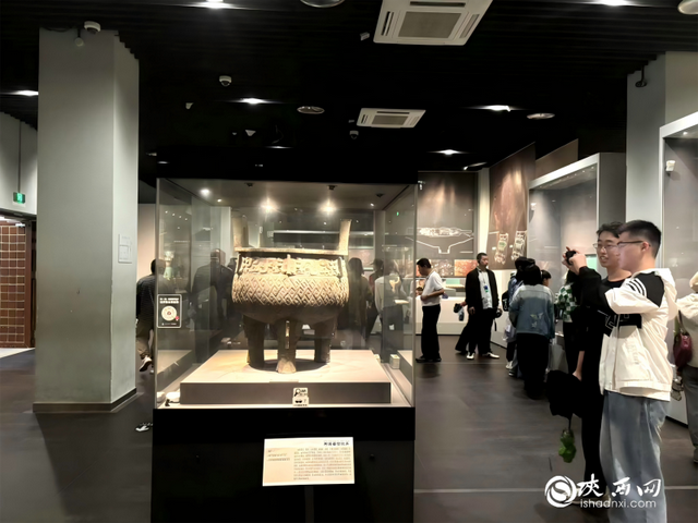 国庆中秋特辑丨陕西西安：活动多彩保障暖心 假期氛围感拉满
