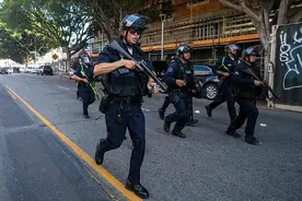 美国加州州长将就国民警卫队部署问题对政府提起诉讼图片