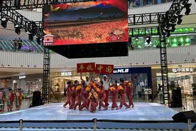 2024年泰山区广场舞展演活动在泰汶吾悦广场启动图片