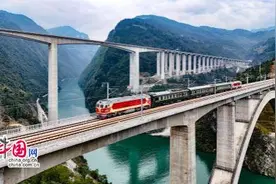 渝厦高铁跑出加速度 擘画区域发展新图景图片