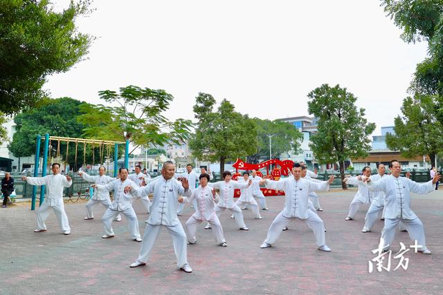 拆出空间，治出美景！彩塘镇和平村推进产乡融合