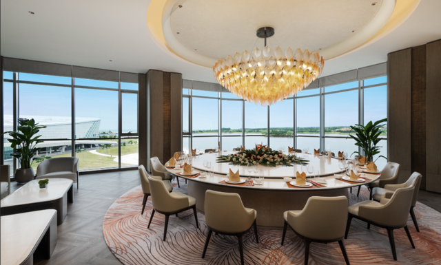 对话威海滨海皇冠假日酒店总经理张伟先生：在山海之间，雕琢有温度的旅居体验