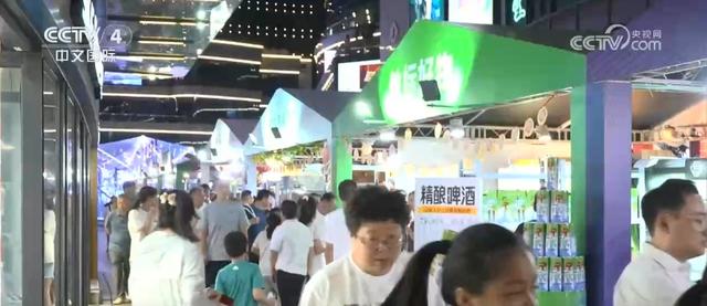 夏日新“夜”态解锁文旅新活力 璀璨灯火激活“夜经济”新引擎