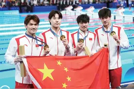 逆流而上，展现“泳”者之心图片