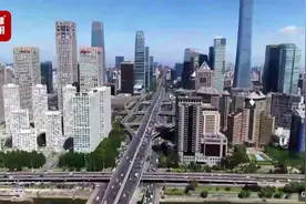 在中国 | 约旦姑娘学舞龙 奥地利专家捧大奖……他们的2024太精彩！图片