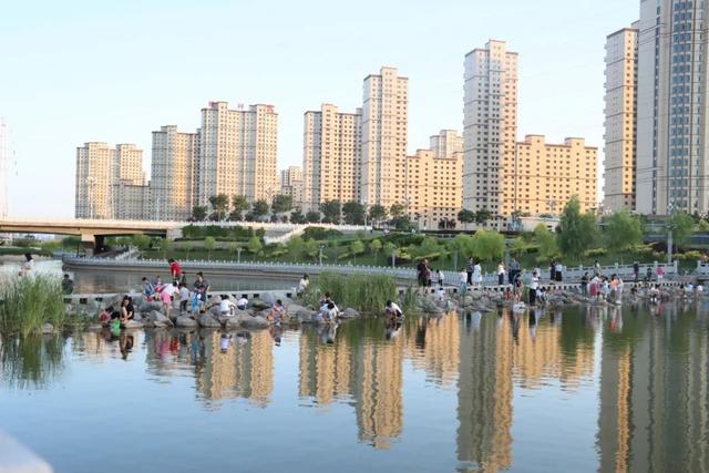 铜城避暑有“凉”方 防溺水安全“记心上”