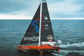 中国船长驾驶“海口号”参加旺代环球帆船赛图片