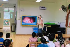 萌娃变身小小消防员！德才幼儿园筑牢安全防线图片