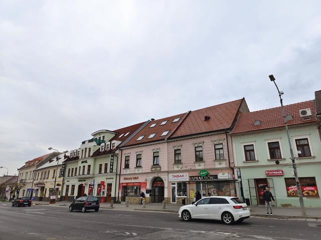 斯洛伐克布拉迪斯拉发州：四面相绘地域美，历史人文满溢魅力