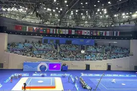 决赛背景音乐选了《我和我的祖国》中国香港选手讲述背后含义图片