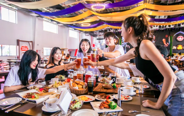 高速“惠”礼，醇香邀约！来百威中国啤酒博物馆，赴一场工业浪漫之旅→