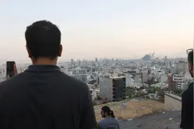 德黑兰市中心防空系统启动图片