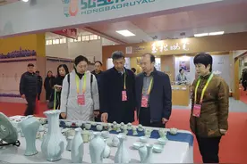 14家企业！3000多件精品！汝州原产地汝瓷亮相2024中国（北京）国际精品陶瓷展览会图片