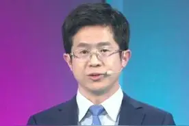 天鹅颈 直角肩 蝴蝶骨，这些“美”可能是病态！｜健康之路图片