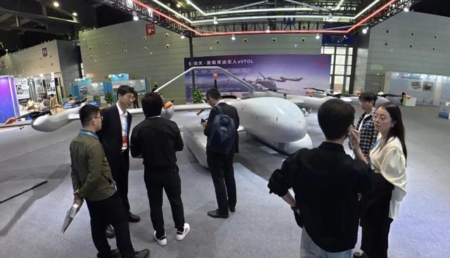 无锡高新区组团参加2025物博会产品与应用展