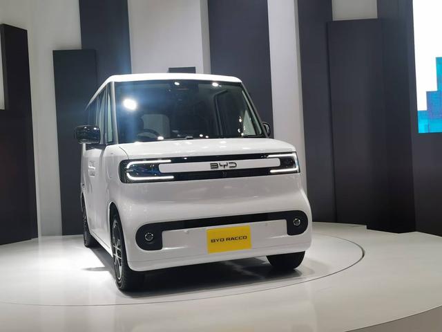 比亚迪携 K-Car 加码日本车市！铃木社长直言 “竞争将至”，东京车展变 “压强测试场”