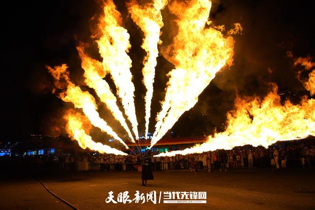 这几天，“面条小镇”万人齐嗨！